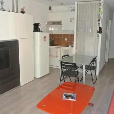 Studio Cabine Hyper Centre Parking Prive Plage 300m Appartement *